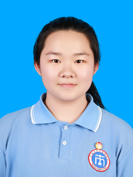 高二(1)班  井紫芸.jpg